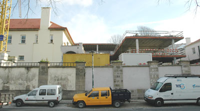 Construção na Av. Marechal Gomes da Costa