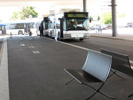 Banco no terminal de autocarros