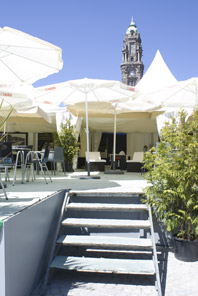 Bar na Avenida dos Aliados