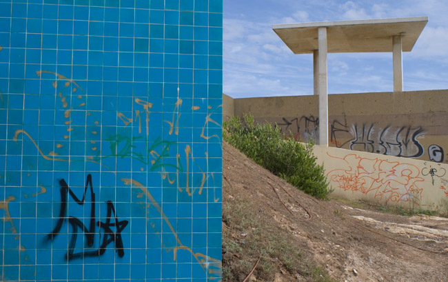 Graffitis junto ao mar