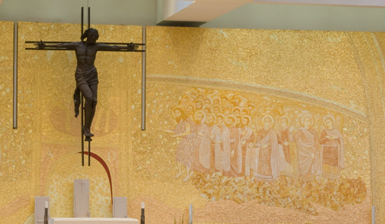 Na Igreja da Santíssima Trindade