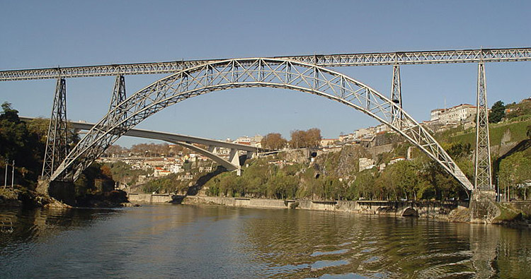 Ponte Maria Pia