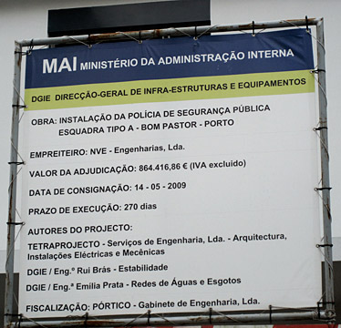 Na Rua do Vale Formoso